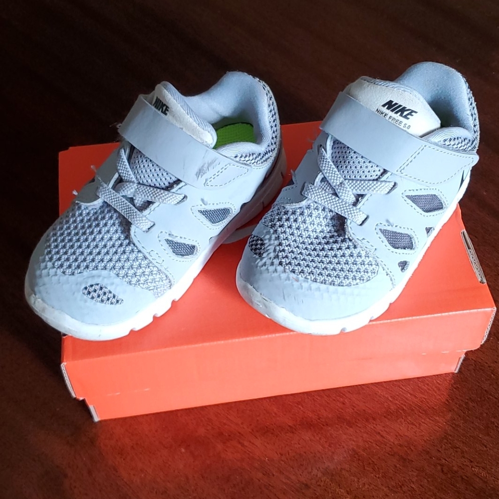 Nike Free 5 size 7c